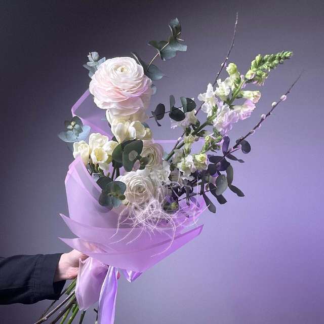 Клуни Ханой